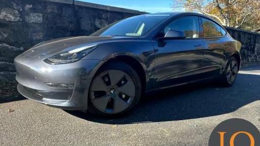 TESLA MODEL 3 2022 5YJ3E1EA5NF102781 image